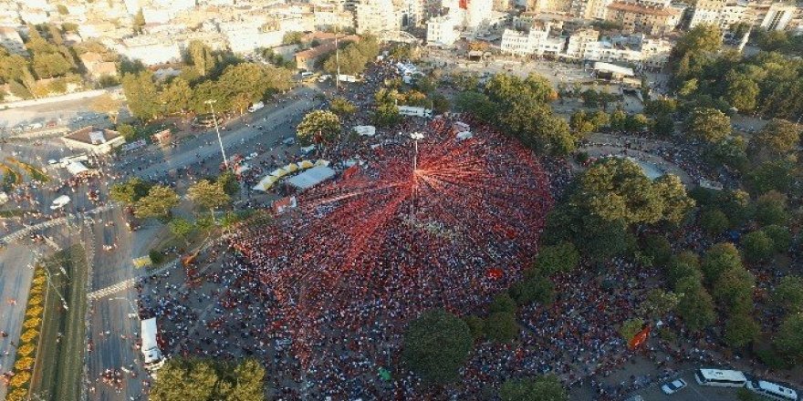 Şahinbey’den demokrasi yürüyüşü