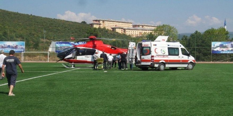 Hava ambulansı kazazede için havalandı