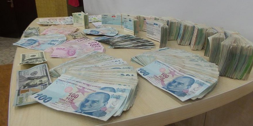 Gaziantep'te FETÖ/PDY'nin kasasına operasyon