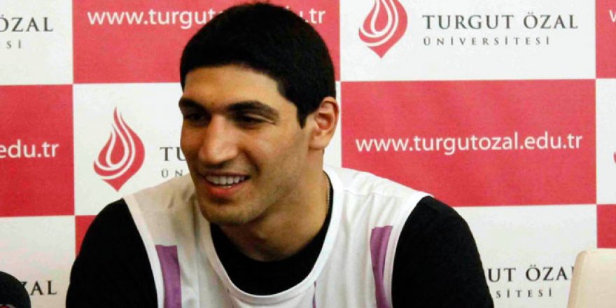 Enes Kanter soyadını "Gülen" olarak değiştirdi