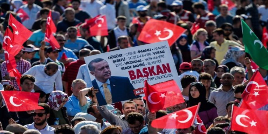 CHP'li belediye Başkanından 'Dombıra' sürprizi