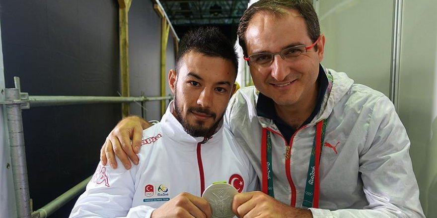 'Kırgız'ı, Türkmen'i, Azerbaycanlısı biz hepimiz Türküz'