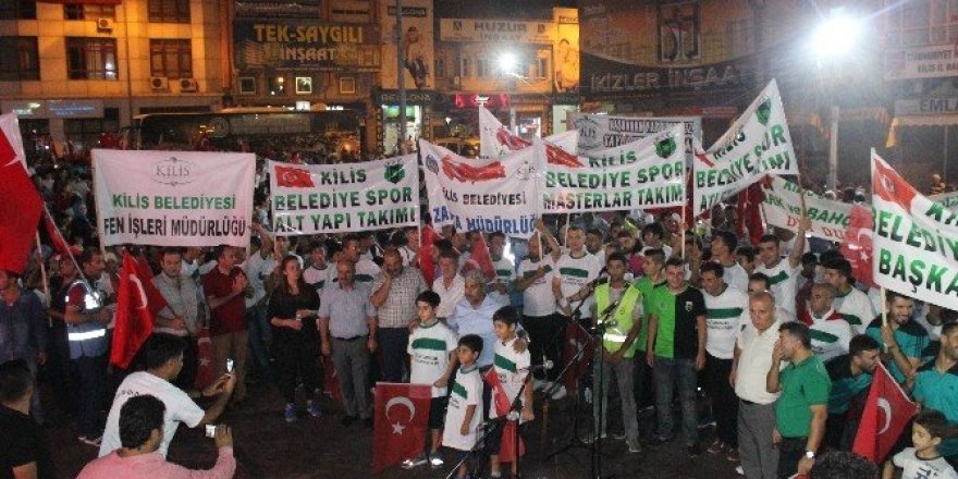 Kilis’te demokrasi nöbeti mehterli gösteriyle son buldu