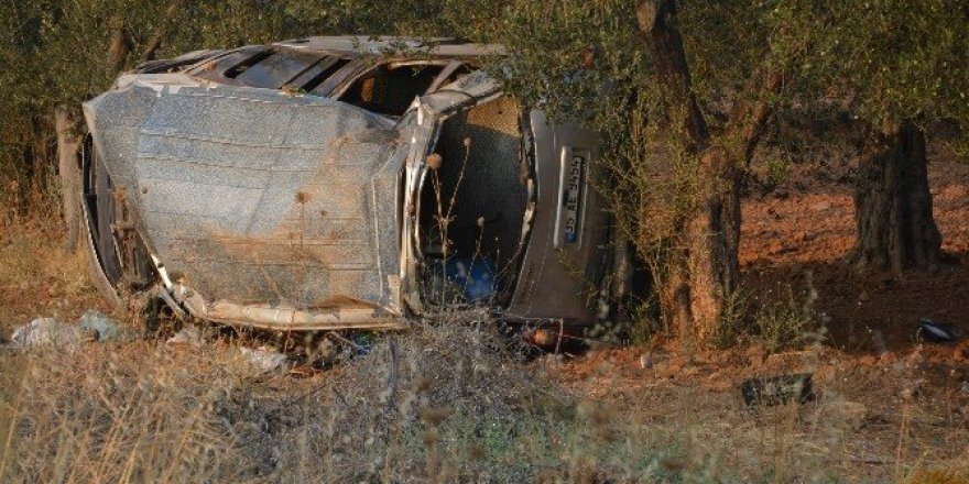 İzmir’de lastiği patlayan kamyonet takla attı: 1 ölü