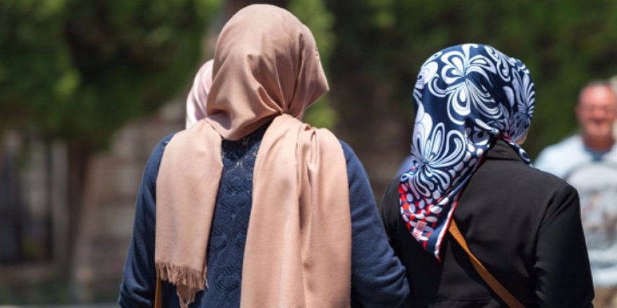 İngiltere'de en çok Müslüman kadınlar ayrımcılığa uğruyor