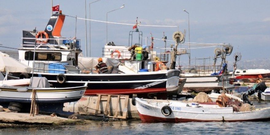 Balıkçılar av mevsimine hazırlanıyor