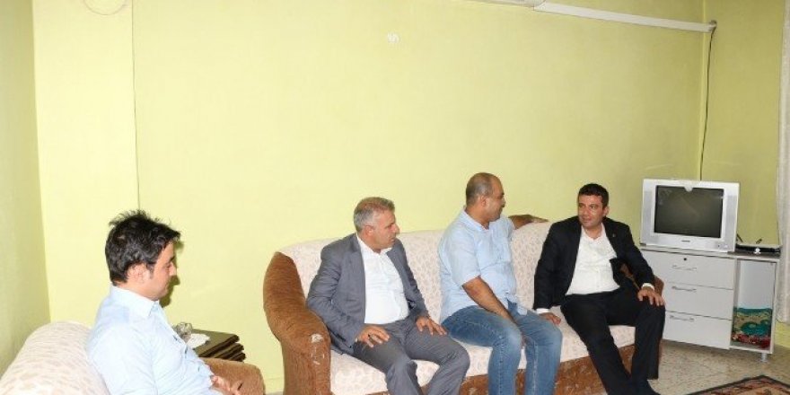 Demokrasi şehitlerinin evi ziyaret edildi