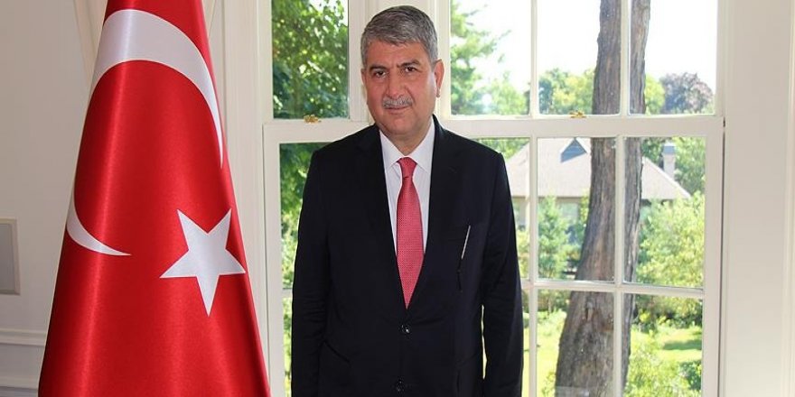 'Himmet paralarıyla Kanadalı devlet görevlilerini tatile göndermişler'