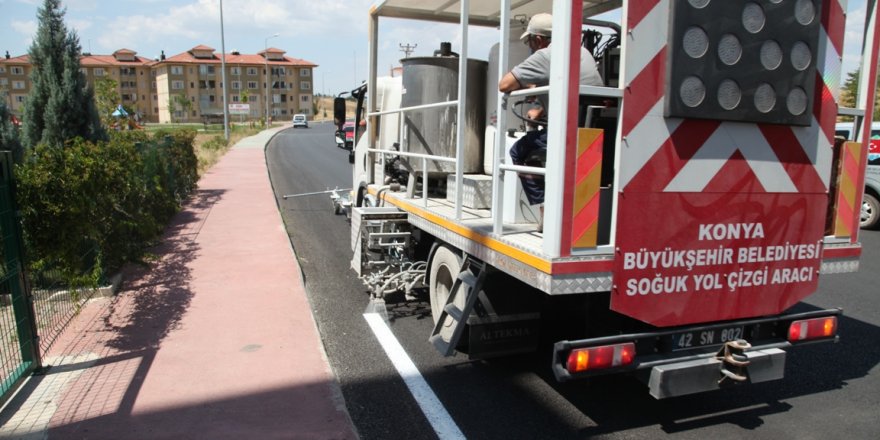 Seydişehir belediyesi yol çizgi çalışmalarına başladı