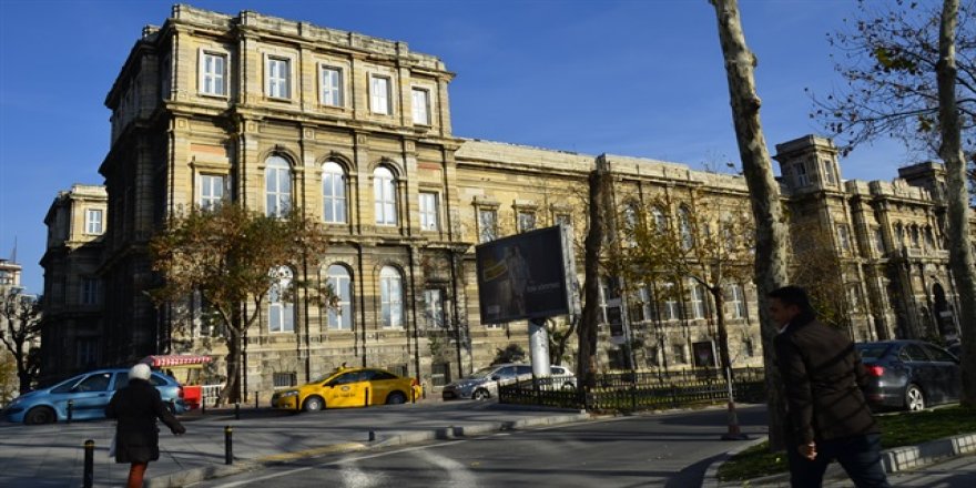 8 üniversitenin rektörü değişti