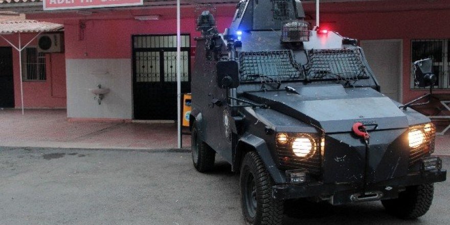 Adana’da terör operasyonu: 20 gözaltı