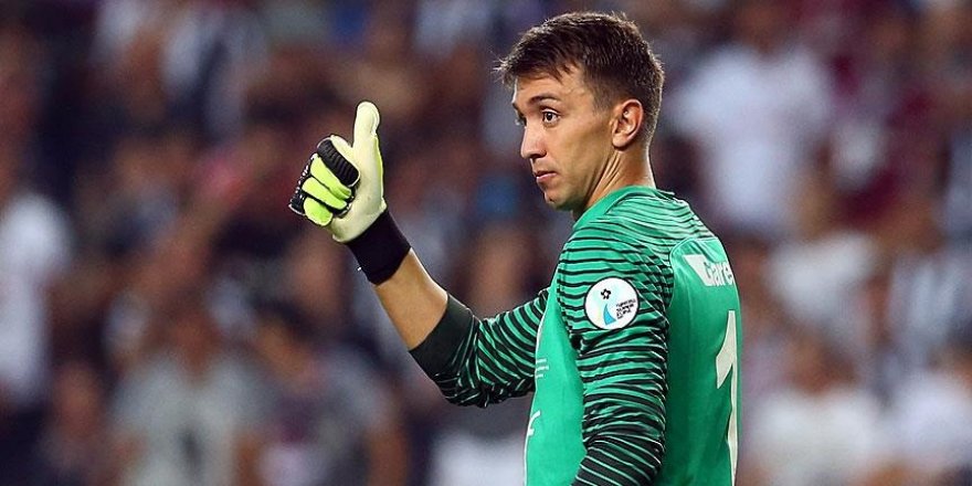 Muslera Fenerbahçe ve Beşiktaş'ı ikiye katladı
