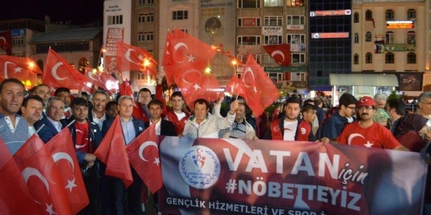 Demokrasi nöbetlerine GHSİM damgası