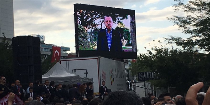 Erdoğan: FETÖ'nün kökünü kazımak boynumuzun borcudur