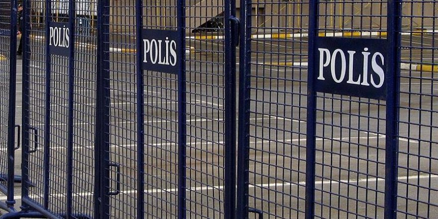 Silvan'da toplantı ve gösteri yürüyüşleri yasaklandı