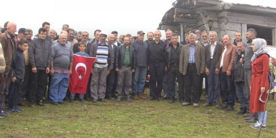2 bin 500 rakımlı yaylada demokrasi şöleni