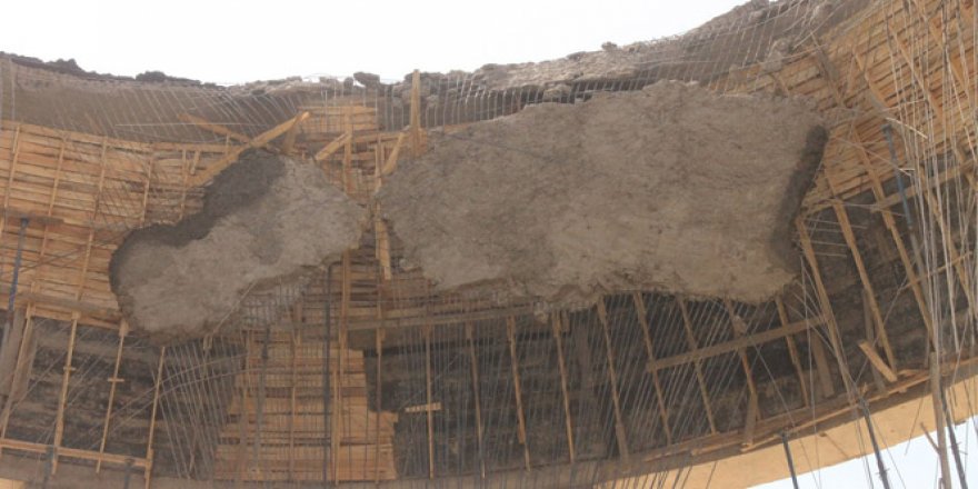 Mardin'de cami kubbesi çöktü: 6 yaralı