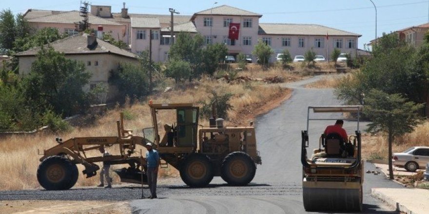 Seydişehir’de sıcak asfalt çalışması
