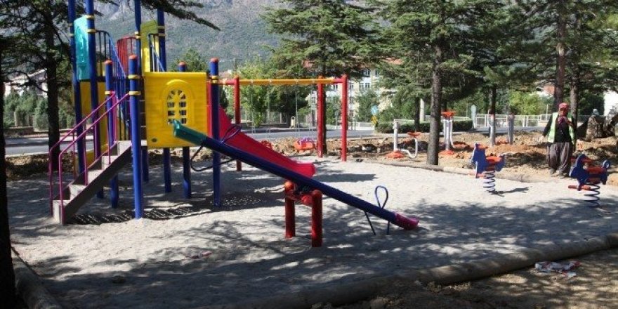 Okullar bölgesine yeni bir park