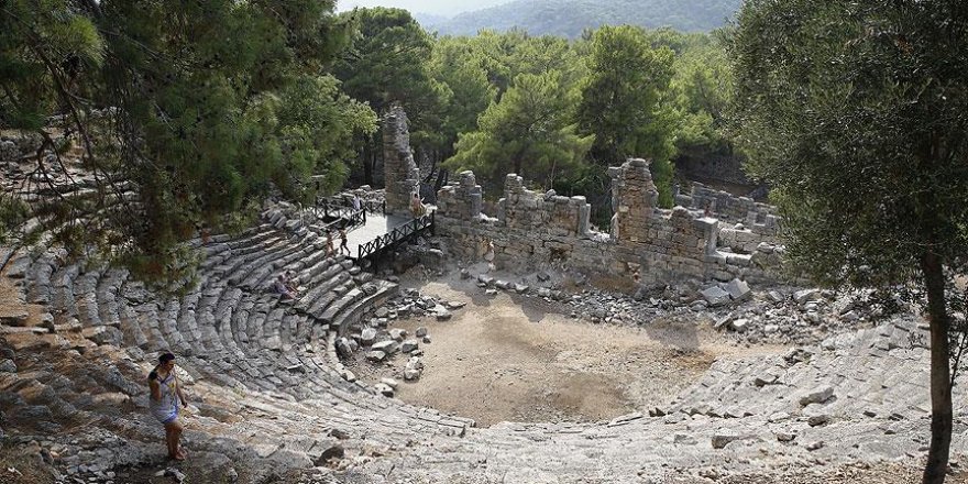 Tarihle doğanın bütünleştiği kent: Phaselis