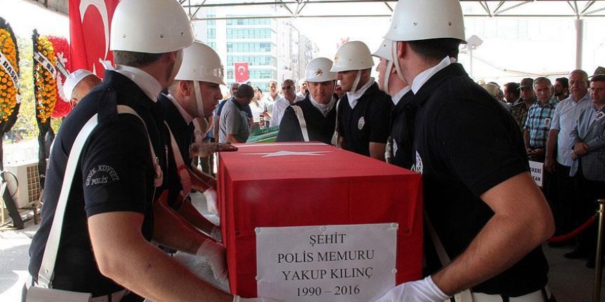 Şehitlerimizi uğurluyoruz