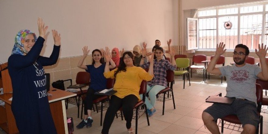 Korkuteli’de işaret dili kursu başlıyor