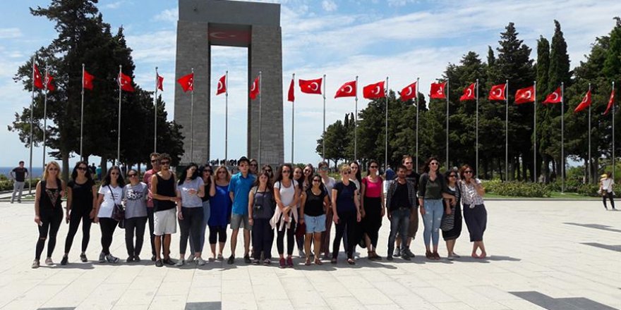 Yabancı öğrenciler Çanakkale'de tarihi yolculuğa çıktı