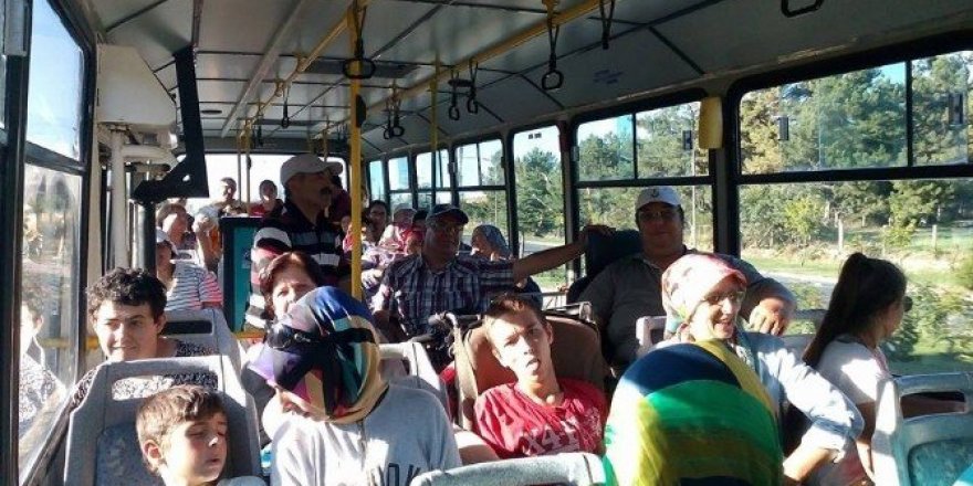 Engelliler derneği üyeleri piknik organizasyonuyla eğlendi