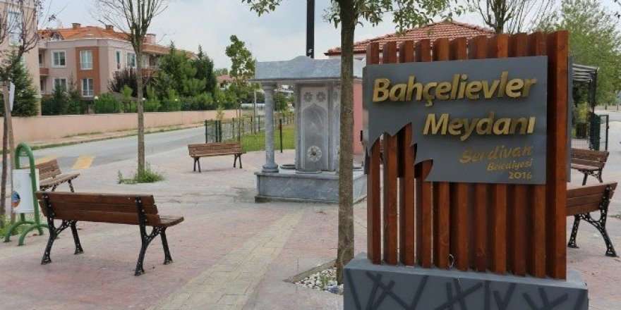 Her mahalleye çeşmesiyle, saatiyle yeni meydanlar