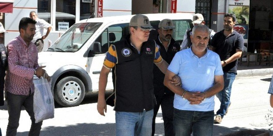 FETÖ soruşturmasında 4 kişi adliyeye sevk edildi
