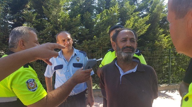 Alkolü fazla kaçırınca alkolmetreye bile üfleyemedi