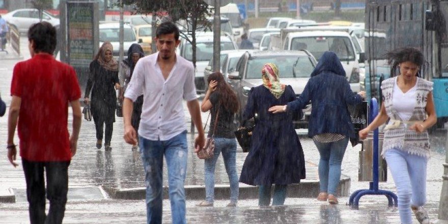 Erzurum yağmurla serinledi