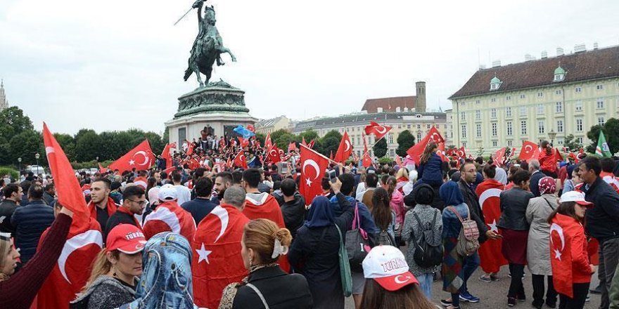 Terör örgütünün Avrupa üssü: Avusturya
