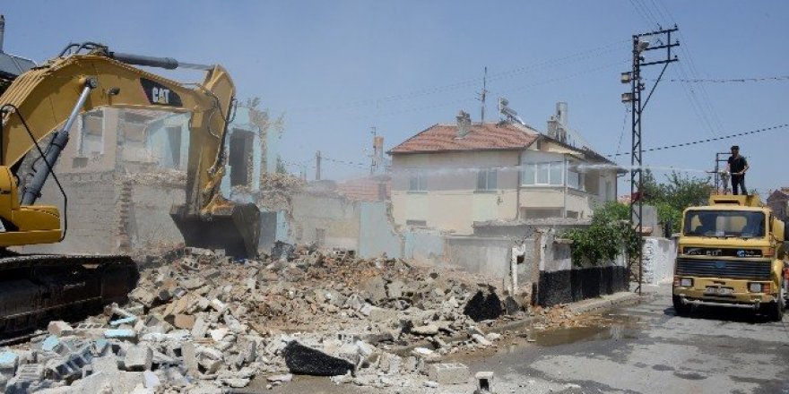 Meram’da dönüşüm çalışmaları devam ediyor