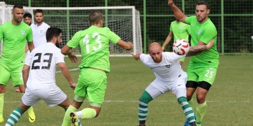 Manisa BBSK son hazırlık maçında berabere kaldı