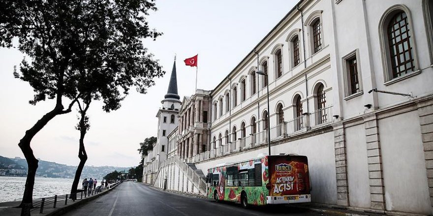 Kapatılan Kuleli Askeri Lisesi öğrencileri okuldan ayrıldı