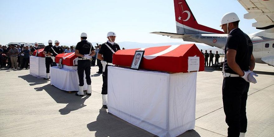 Elazığ'da şehitler için tören