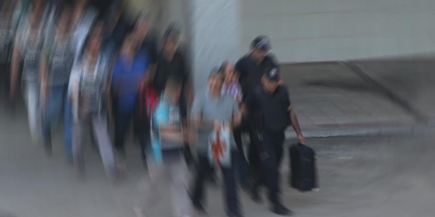 Sivas’ta FETÖ soruşturmasında 20 polis tutuklandı