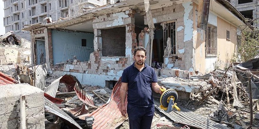 Van'daki terör saldırısına vatandaşın tepkisi sürüyor
