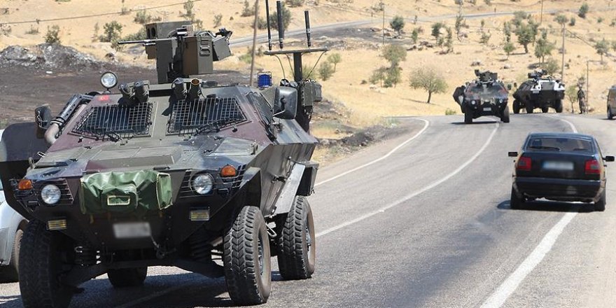 Van'da terör saldırısı: 5 yaralı