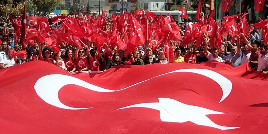Türkiye Edirne'den Van'a 'tek yürek' oldu