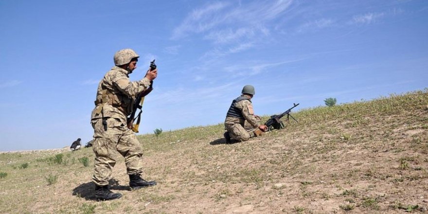 Afganistan'da 21 DEAŞ üyesi öldürüldü