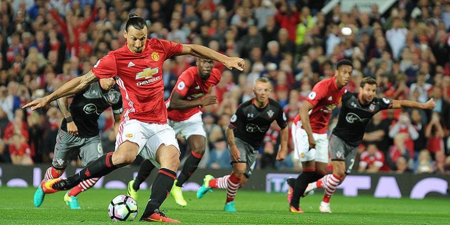 Manchester United ikide iki yaptı