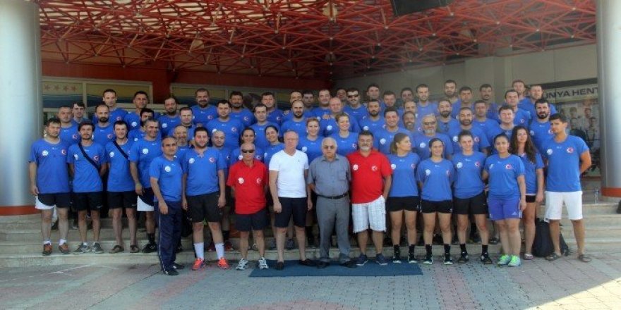 Hentbol Federasyonu Merkez Hakem Kurulu Antalya’da