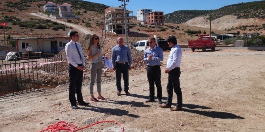 Kaymakam Tanrıkulu, araç muayene istasyonu inceledi