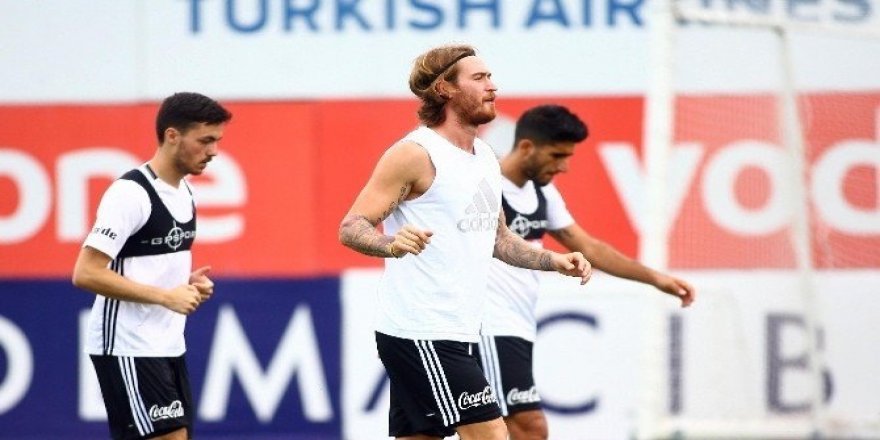 Beşiktaş, Atiker Konyaspor maçı hazırlıklarına başladı