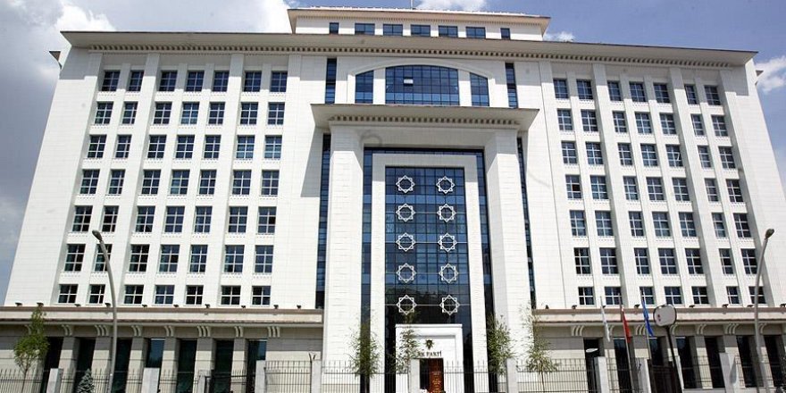 AK Partili'den CHP'ye geçmiş olsun ziyareti