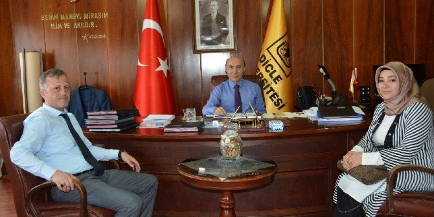 AK Parti MKYK üyesi Alkış, Rektör Gül’ü ziyaret etti