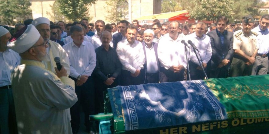 Küçük Muhammed ebediyete uğurlandı