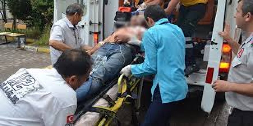 Nazilli’de bıçaklı kavga; 1 yaralı